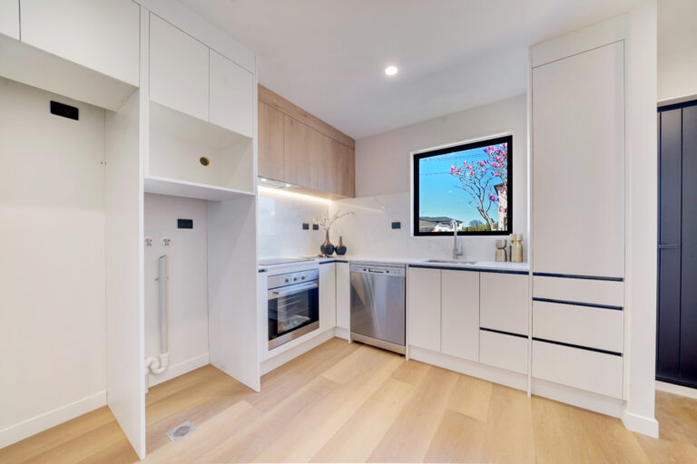 Wilmshurst Terraces 13 DSC02283 DSC02287