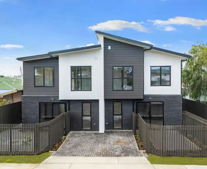 Kamaka Terraces Exterior View