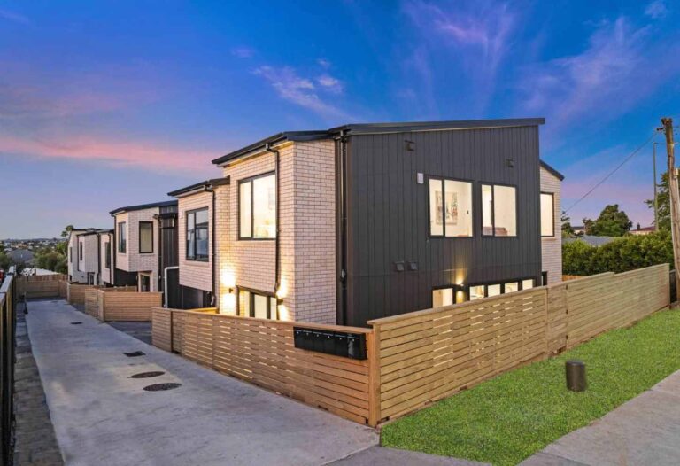 Royal road Exterior View